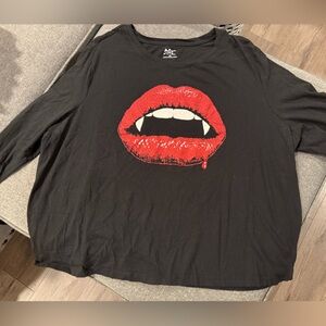 Vampire Lip Graphic Black Long Sleeve Tee